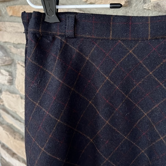 Century of Boston wool check skirt - Picture 2 of 7
